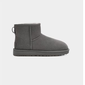 Ugh Classic Mini II Boot Grey